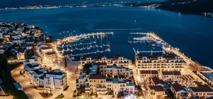 Ferienwohnung Blue Sea Herceg Novi Exterior foto