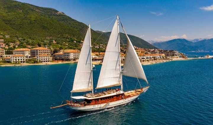 Ferienwohnung Blue Sea Herceg Novi Exterior foto