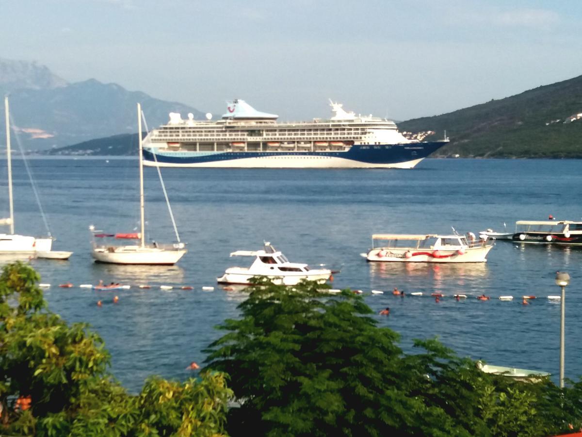 Ferienwohnung Blue Sea Herceg Novi Exterior foto
